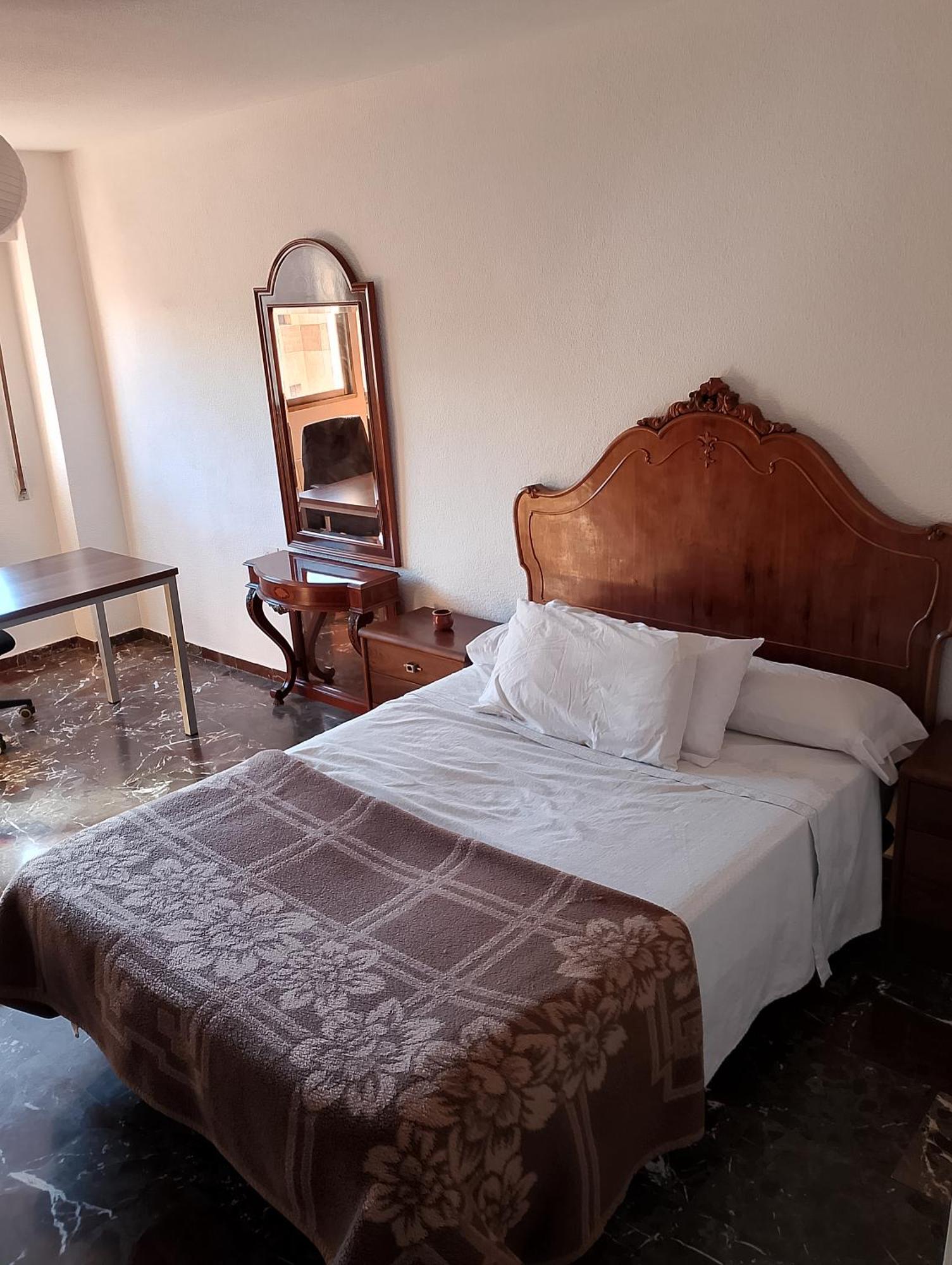 Habitacion Amplia Con Vistas Гранада Экстерьер фото